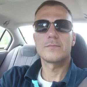 Meet your Posher, Lee